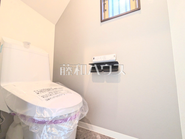 トイレ　【東大和市中央４丁目】