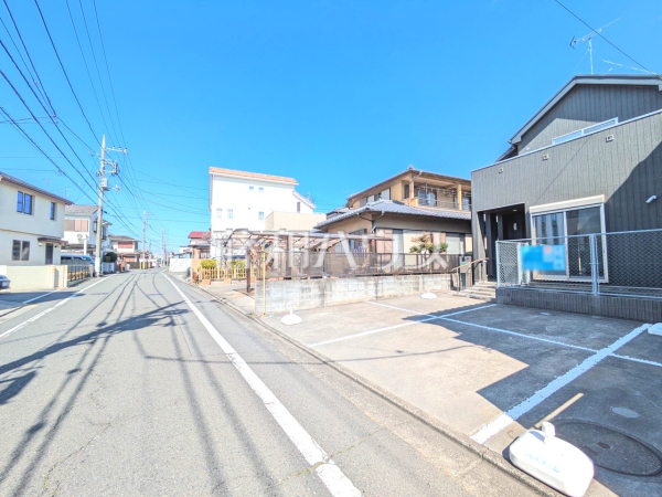 接道状況および現場風景　【東大和市中央４丁目】