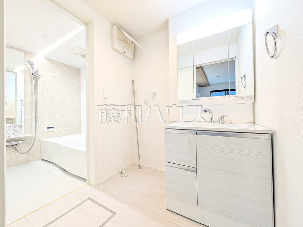 2号棟　洗面室　【東大和市仲原２丁目】