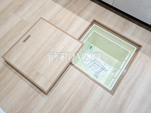 2号棟　床下収納　【東大和市仲原２丁目】