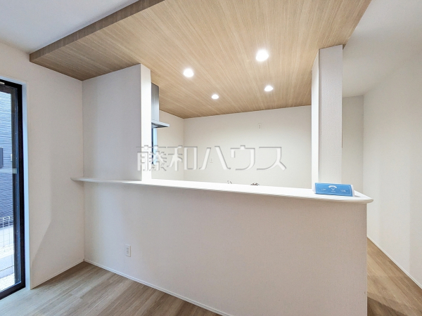 2号棟　キッチン　【東大和市仲原２丁目】