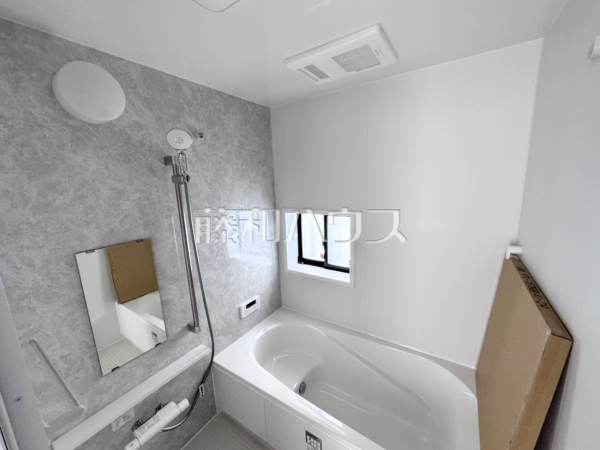 A号棟　浴室　【沖縄市東１丁目】