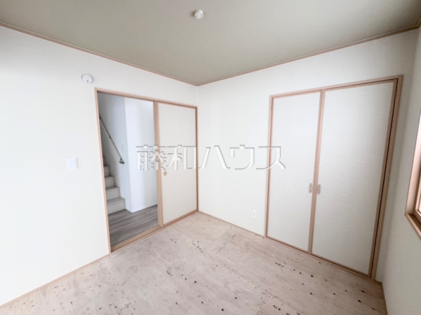 B号棟　和室(施工中)　【沖縄市東１丁目】