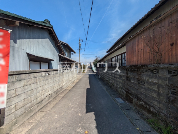 接道状況および現場風景　【北名古屋市宇福寺天神】