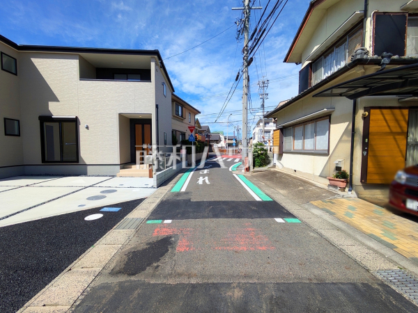 接道状況および現場風景　【春日井市坂下町２丁目】