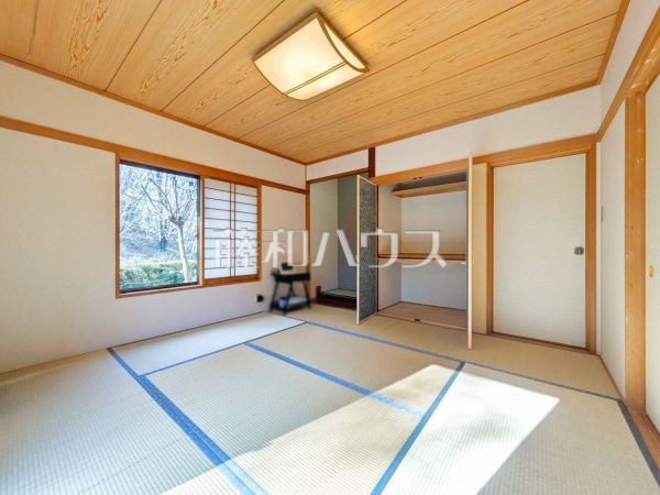 居室　【所沢市松が丘１丁目】