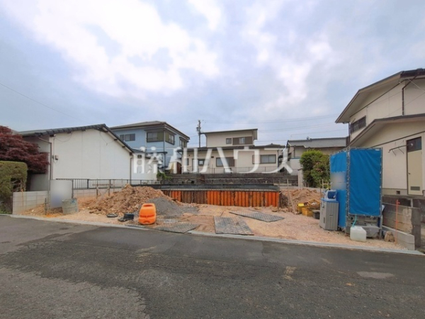 接道状況および現場風景　【春日井市東山町５丁目】