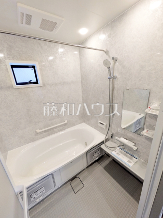 4号棟　浴室　【調布市深大寺南町５丁目】