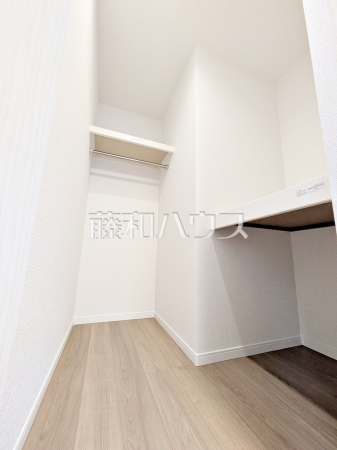 4号棟　収納　【調布市深大寺南町５丁目】