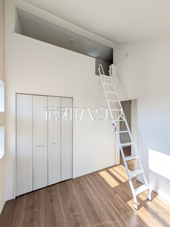 居室　【小平市花小金井５丁目】