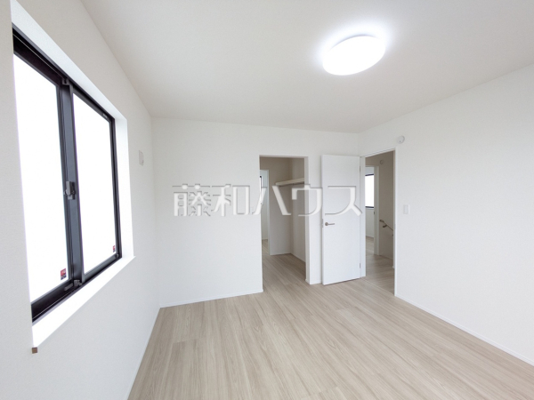 A号棟　居室　【八重瀬町字具志頭】　全居室収納スペース付き 