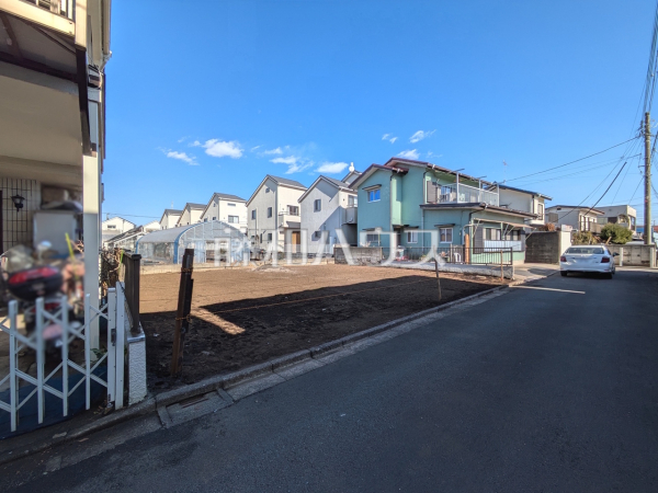 接道状況および現場風景　【三鷹市大沢１丁目】