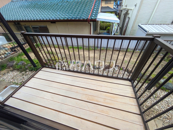 テラス　【春日井市坂下町７丁目】