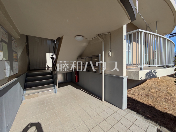 エントランス　【多摩ニュータウン　落合団地4-2】