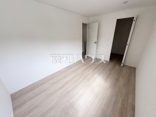 1号棟　居室　【南城市佐敷字佐敷】