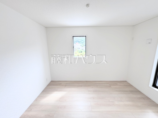 2号棟　居室　【南城市佐敷字佐敷】