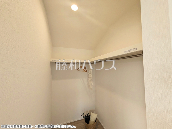 B号棟　収納　【福岡市西区今宿東３丁目】