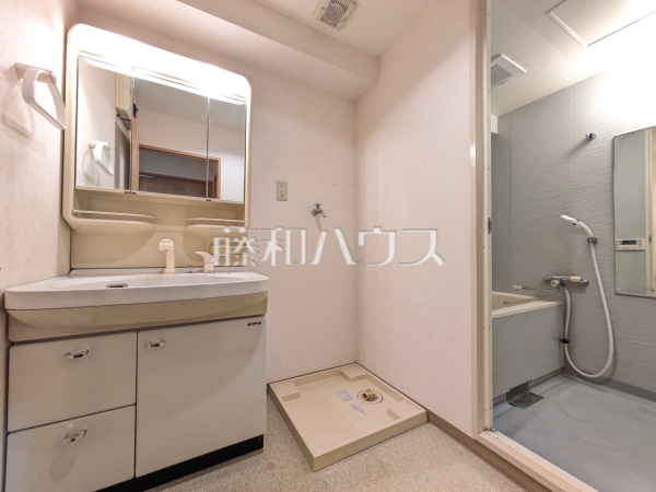 洗面室　【マートルコート杉並方南町】