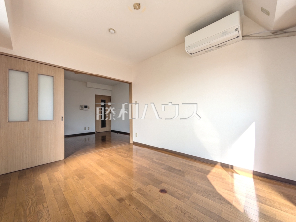 居室　【マートルコート杉並方南町】