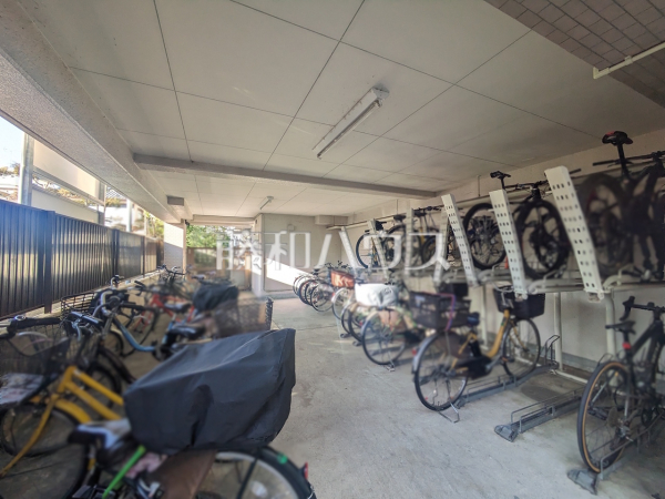 駐輪場　【マートルコート杉並方南町】