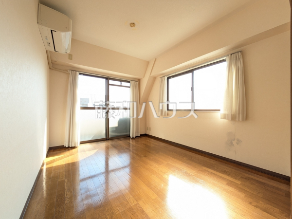 居室　【マートルコート杉並方南町】