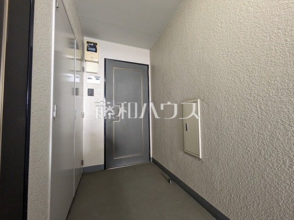 玄関　【マートルコート杉並方南町】