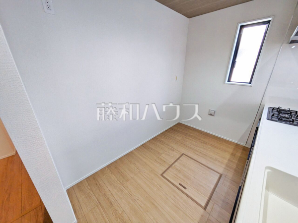 3号棟　キッチン　【東久留米市浅間町３丁目】
