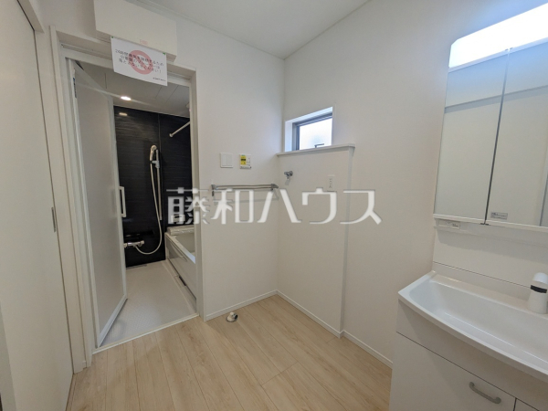 3号棟　洗面室　【春日井市如意申町２丁目】