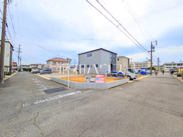 接道状況および現場風景　【春日井市西高山町３丁目】