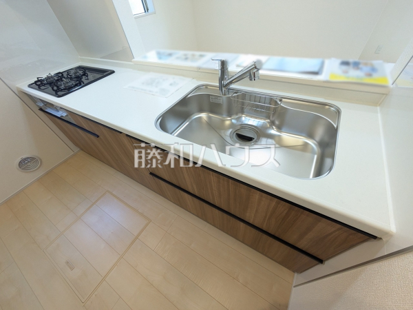 2号棟　キッチン　【八王子市寺田町】