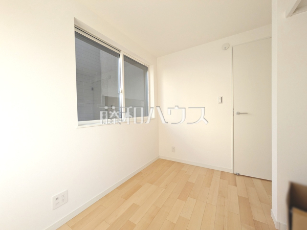 居室　【新座市野寺４丁目】