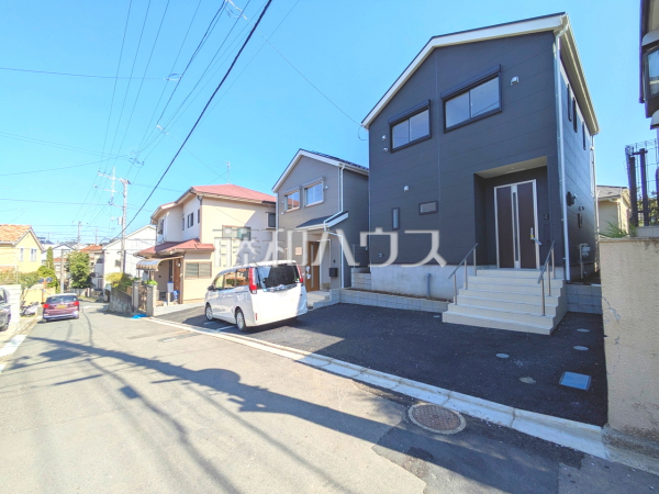 接道状況および現場風景　【三鷹市中原４丁目】