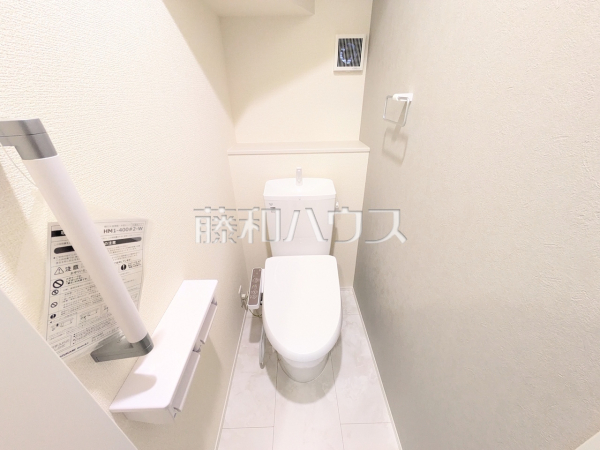 2号棟　トイレ　【小牧市小木３丁目】