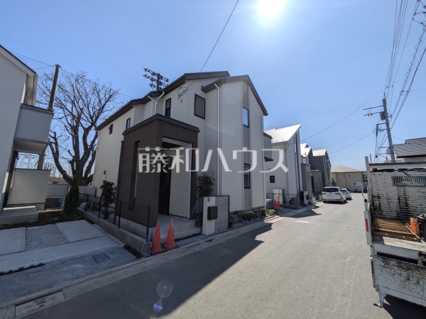 接道状況および現場風景　【三鷹市野崎３丁目】