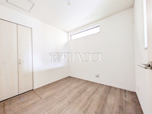 納戸　【練馬区中村南１丁目】