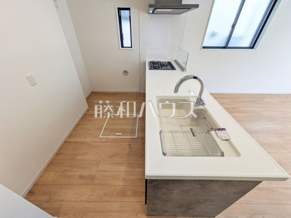 1号棟　キッチン　【西東京市向台町６丁目】