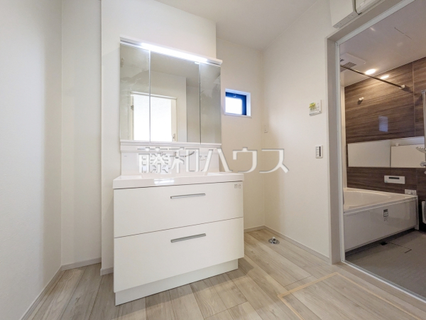 2号棟　洗面室　【西東京市向台町６丁目】