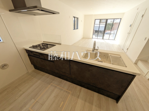 2号棟　キッチン　【西東京市向台町６丁目】