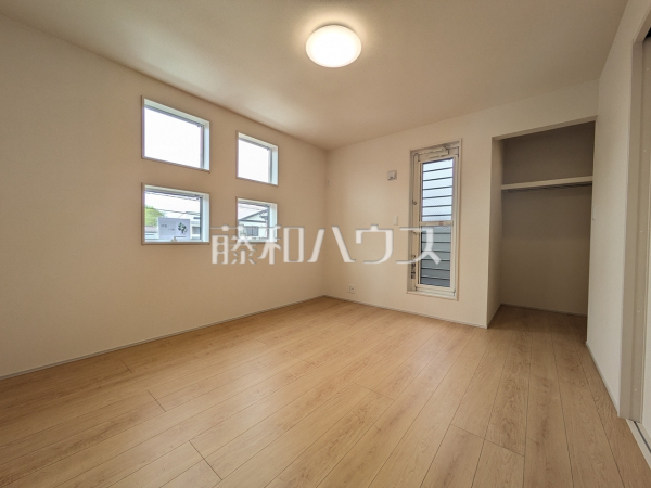 居室　【練馬区西大泉４丁目】