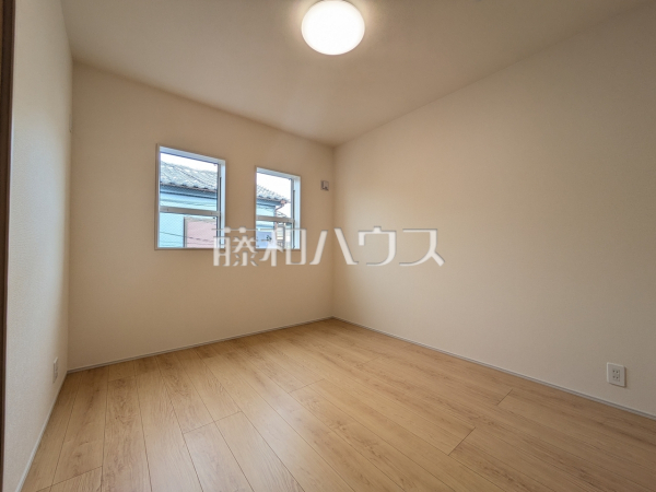 居室　【練馬区西大泉４丁目】