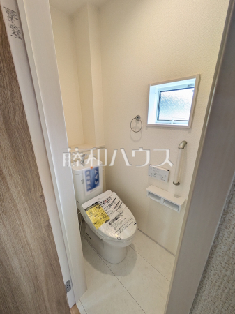 トイレ　【練馬区西大泉４丁目】