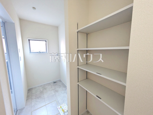 各部屋収納に加え、廊下などに多数収納があるため整理整頓に役立ちます。1号棟　収納　【福岡市城南区七隈２丁目】