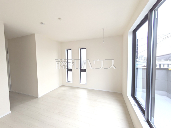 2号棟　居室　【福岡市城南区七隈２丁目】