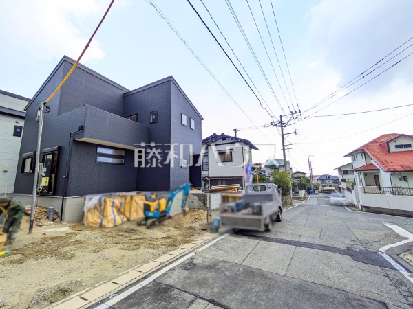 接道状況および現場風景　【福岡市西区拾六町４丁目】
