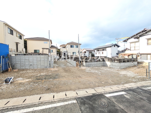 接道状況および現場風景　【福岡市西区拾六町４丁目】