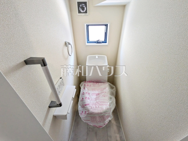 3号棟　トイレ　【福岡市西区拾六町４丁目】