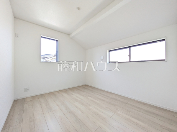 居室　【小金井市東町５丁目】