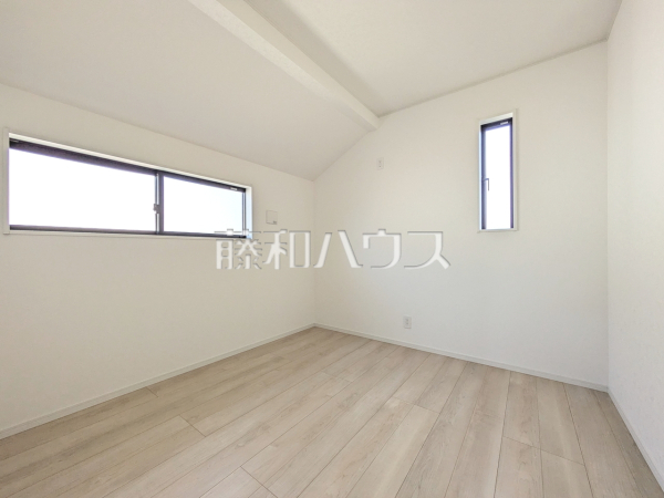 居室　【小金井市東町５丁目】