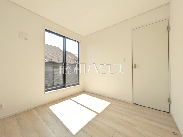 居室　【小金井市東町５丁目】