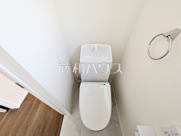 トイレ　【糟屋郡粕屋町大字柚須】